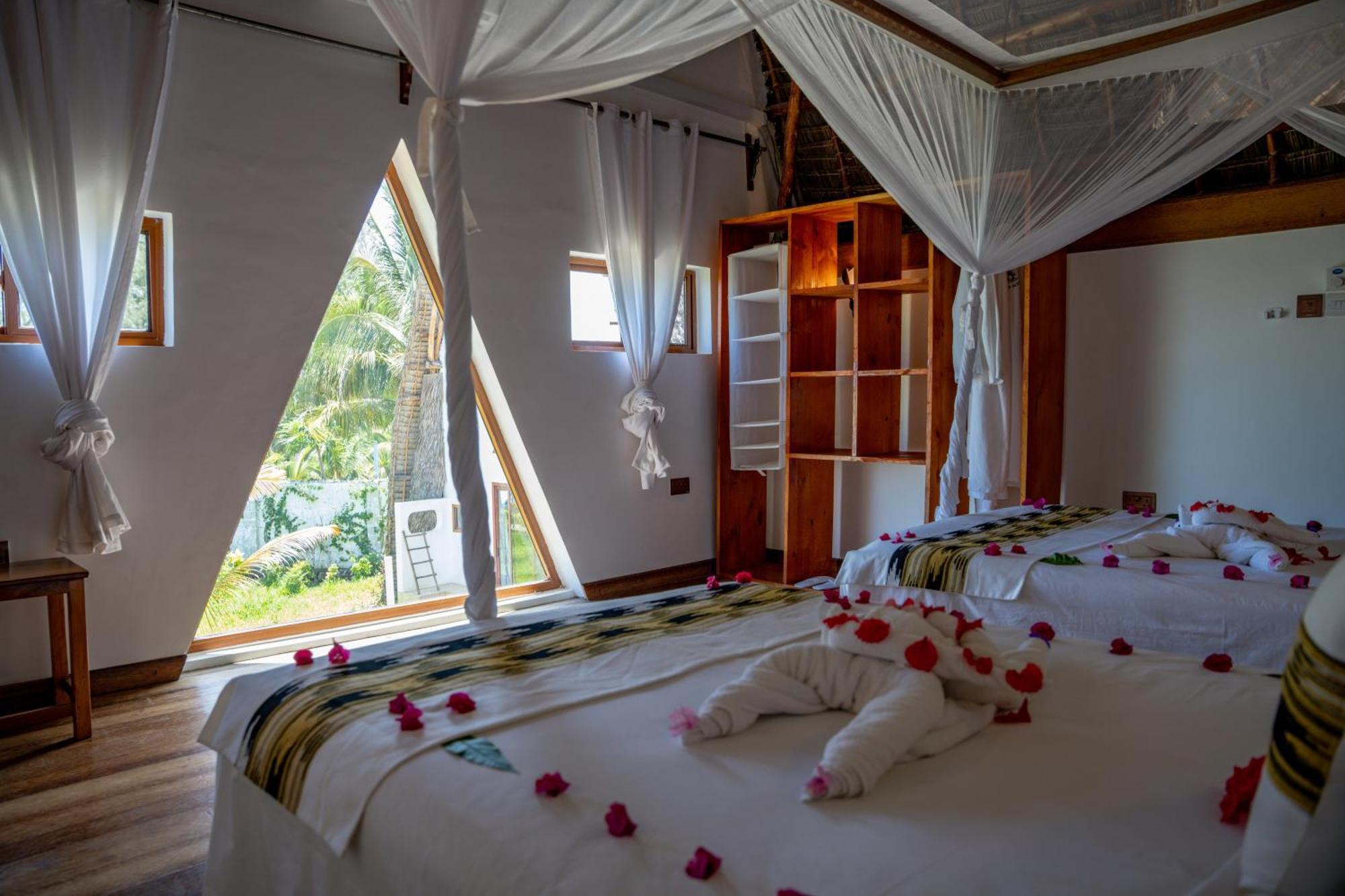La Perla Beach Resort, Zanzibar - Your Beachfront Private Haven Pwani Mchangani Eksteriør billede