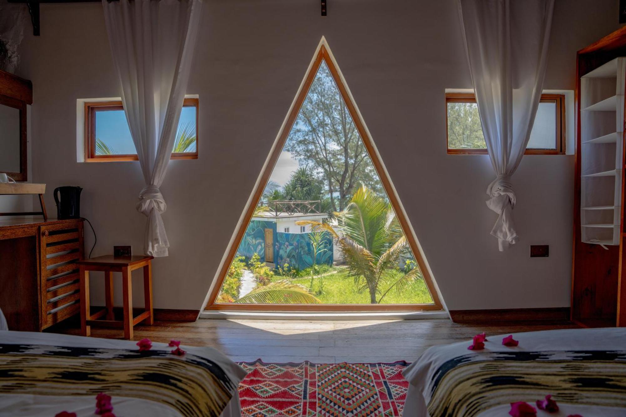 La Perla Beach Resort, Zanzibar - Your Beachfront Private Haven Pwani Mchangani Eksteriør billede