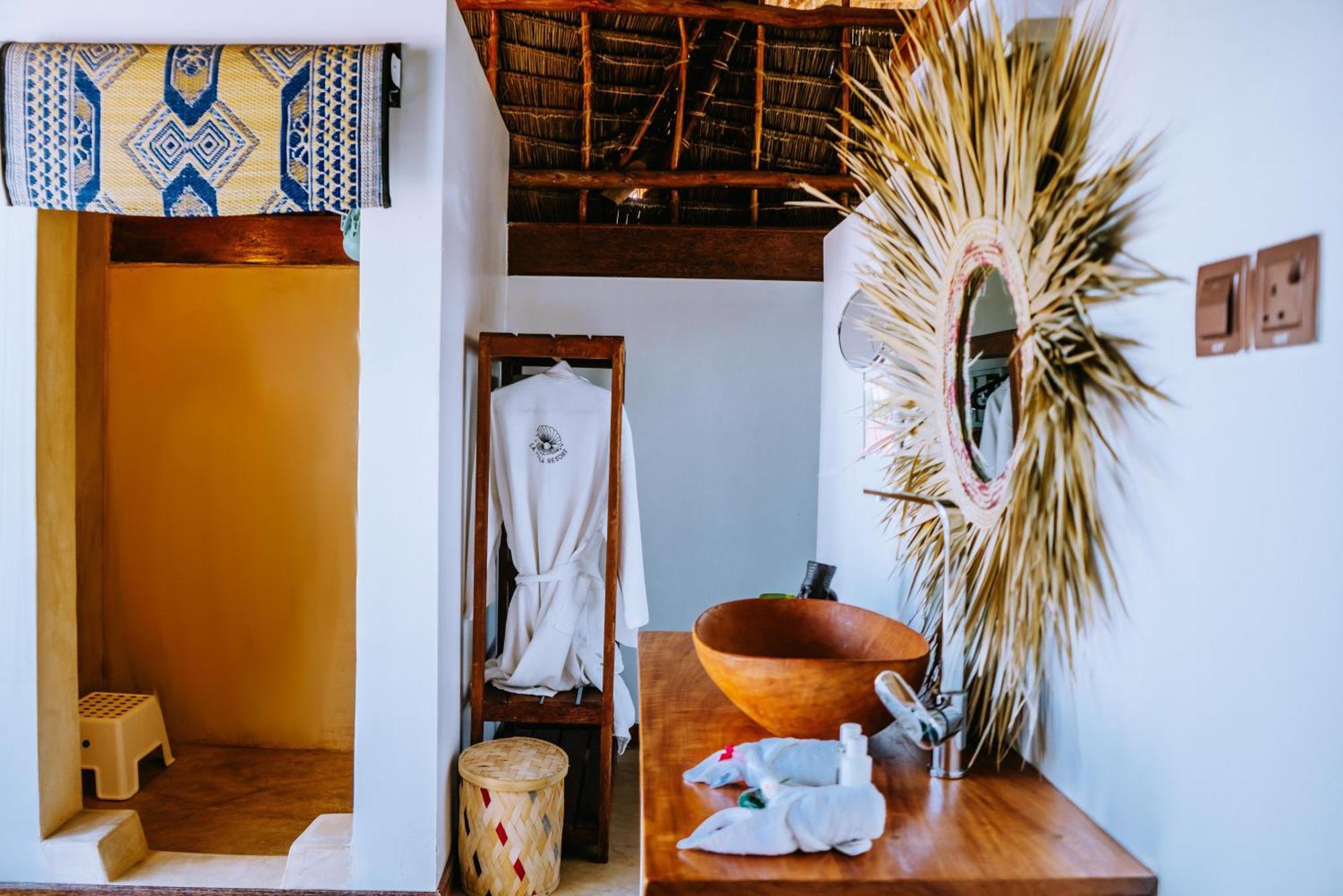 La Perla Beach Resort, Zanzibar - Your Beachfront Private Haven Pwani Mchangani Eksteriør billede
